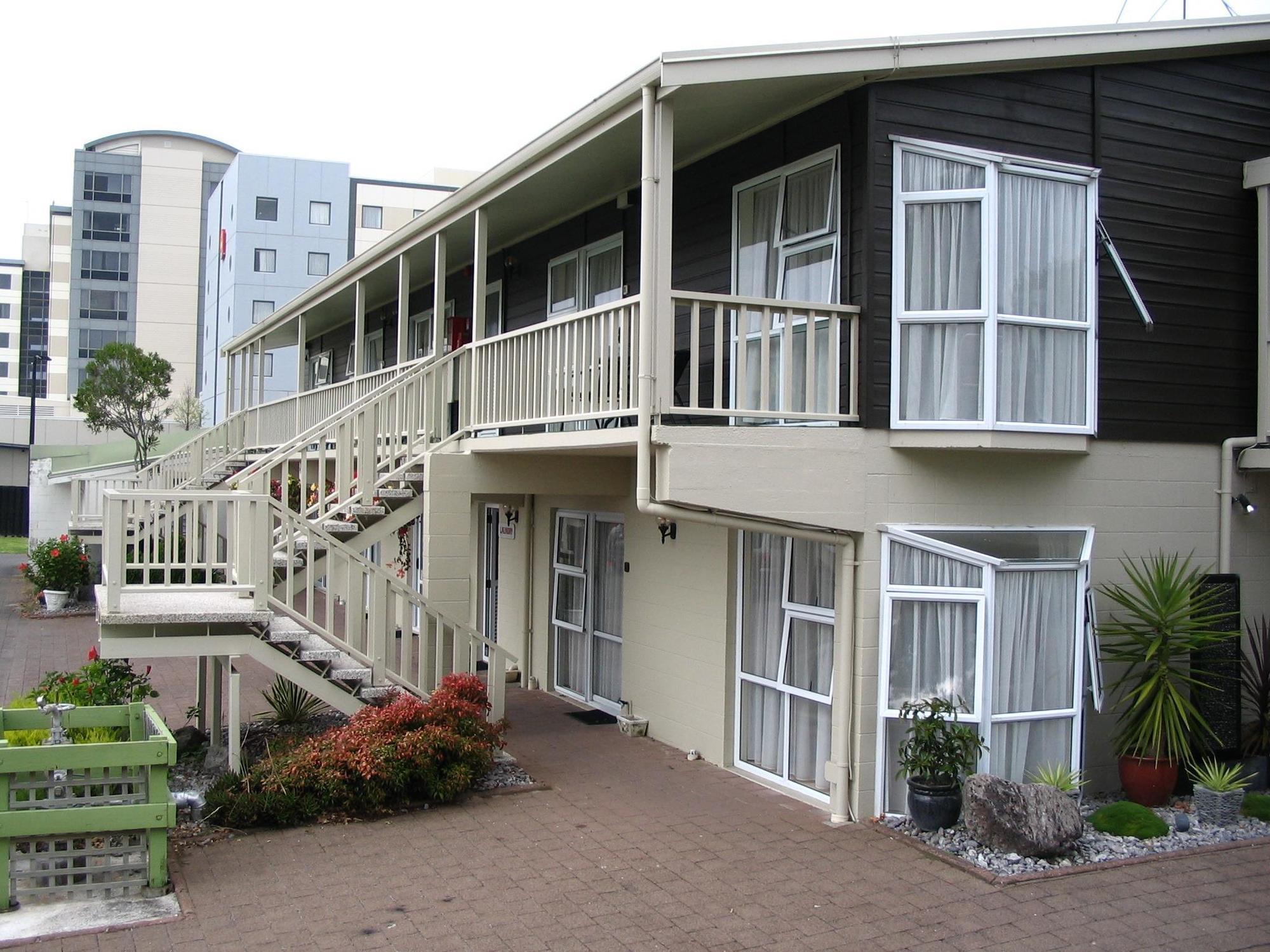 Lake Lodge Motel โรโตรัว ภายนอก รูปภาพ